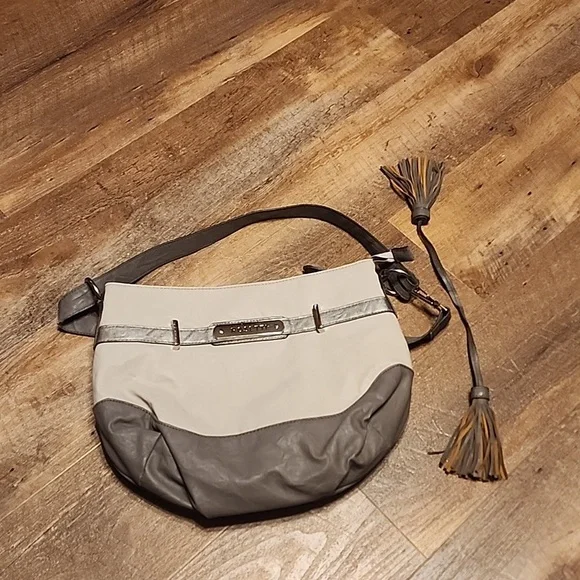 ‼️50%_5+Bundles‼️ ROSETTI Shoulder Bag P2 - Picture 8 of 14